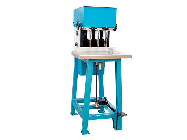 手動鉆孔機怎么用？全自動鉆孔機有哪些特點？