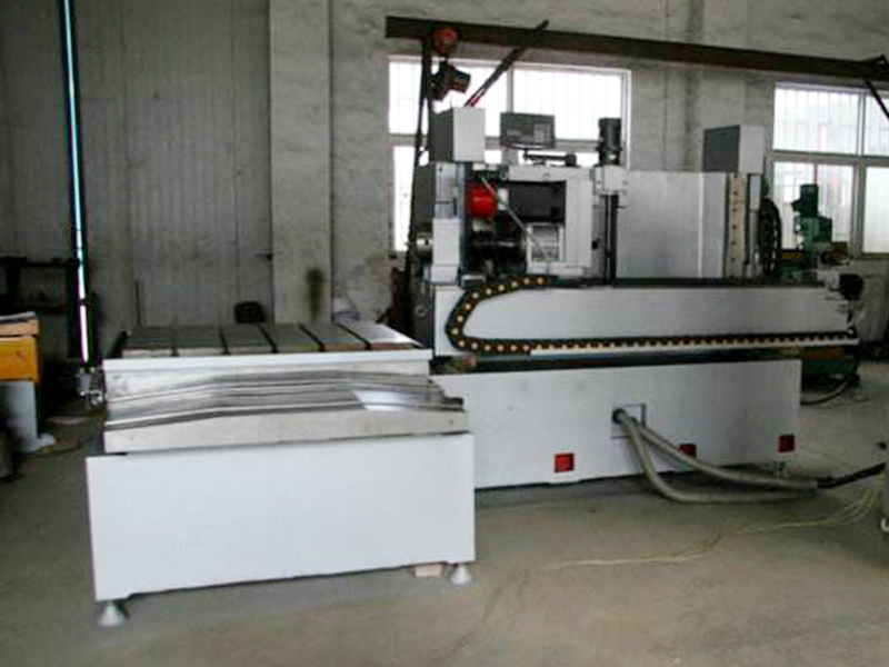 數(shù)控5軸深孔臥式鉆床有幾軸聯(lián)動？