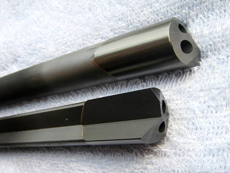 有沒有8.9的深孔鉆刀具？